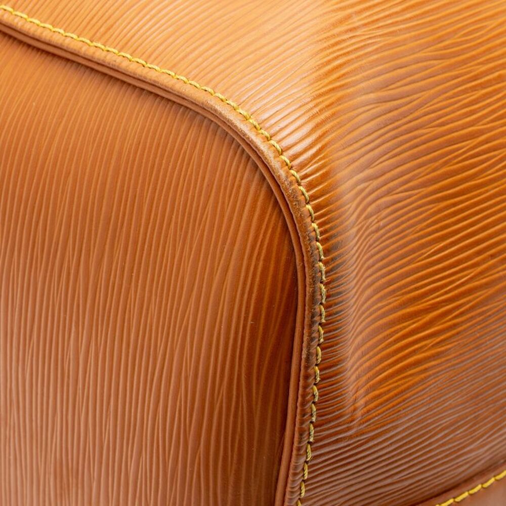 Louis Vuitton Vintage Epi Leather Keepall 45 Duffle - Picture 15 of 16